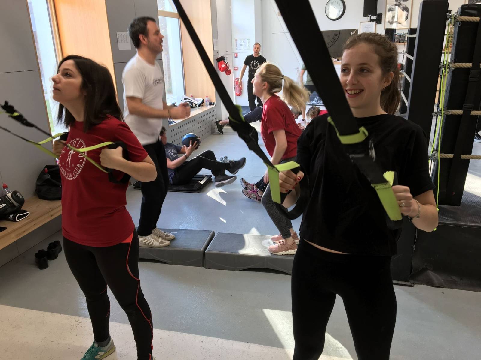 Faites l'expérience d'un enterrement de vie de jeune fille à travers la boxe à Paris 11